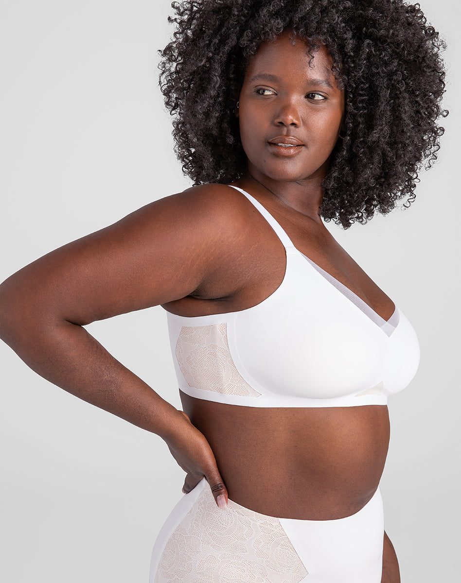 LaceCrossOverBra-Model-Astral-XL-Sabey-Front.jpg