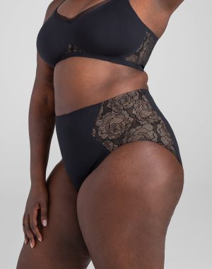 CrossOver Lace Brief