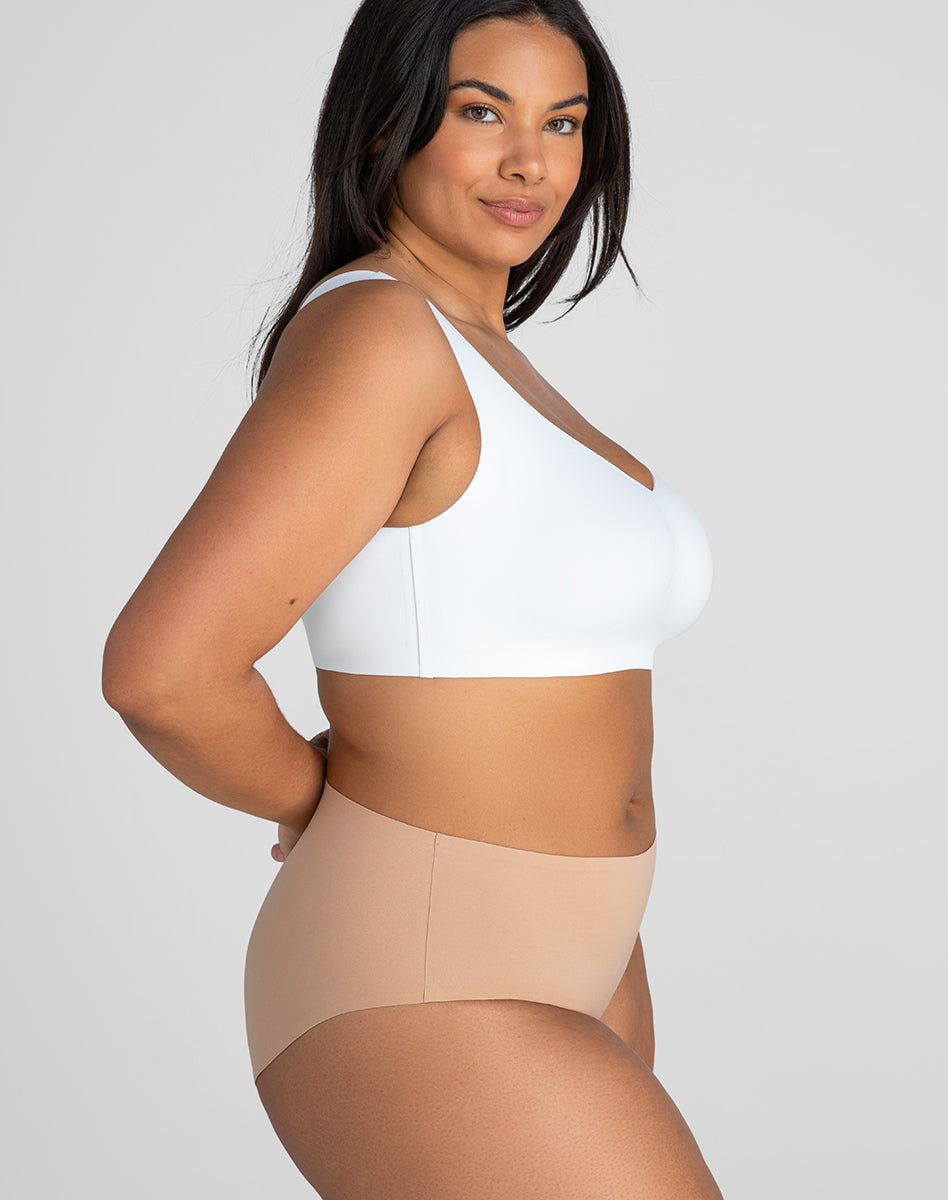 SoftFormBra-Model-Astral-1X-Julia-Side.jpg