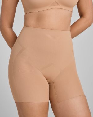 MeshSculpt Mid-Waist Short